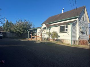 1524 Sheridan Ave, North Bend, OR 97459