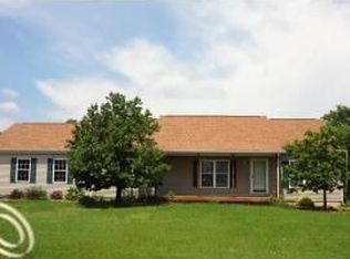 5039 E M 36, Pinckney, MI 48169