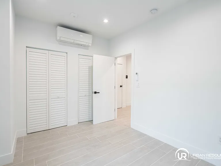 960 Jefferson Ave #105 — Photo 20