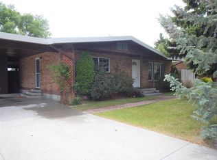 221 Jefferson St, Blackfoot, ID 83221