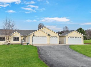 32445 Vail Ave, New Hartford, IA 50660