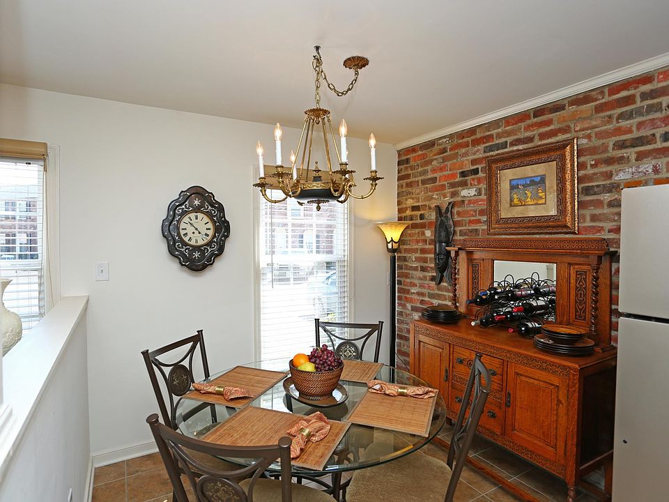 1st image of 189 Yeardley Dr