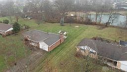 4th image of 7424 N Pisgah Dr