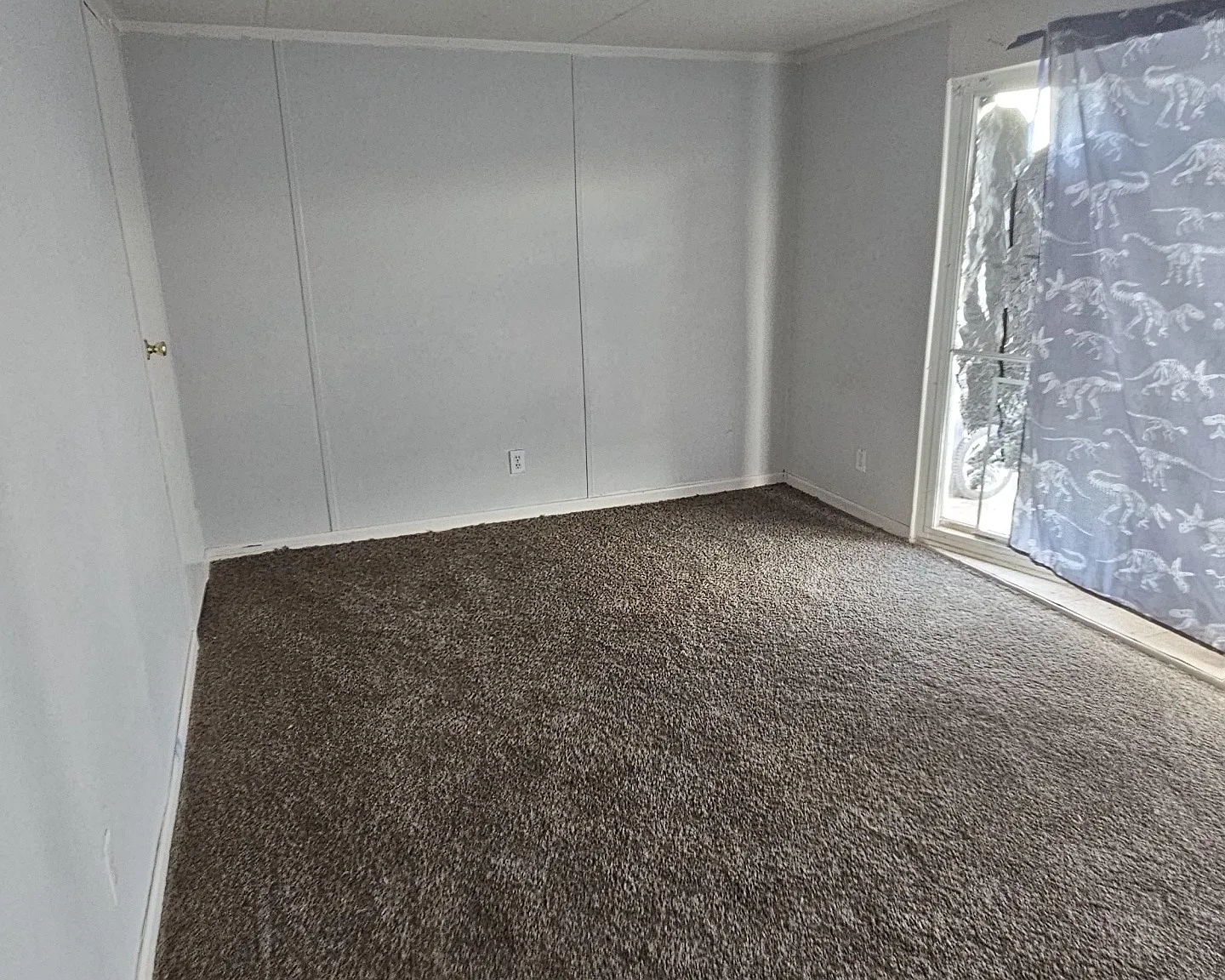 3 bed, $850 — Photo 4