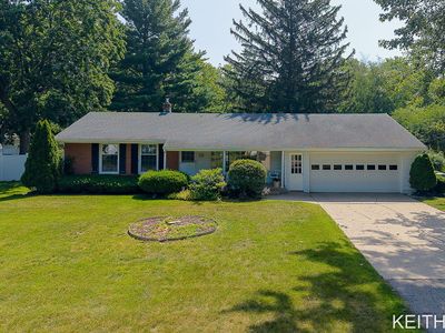 7296 Sunset Ave, Jenison, MI, 49428