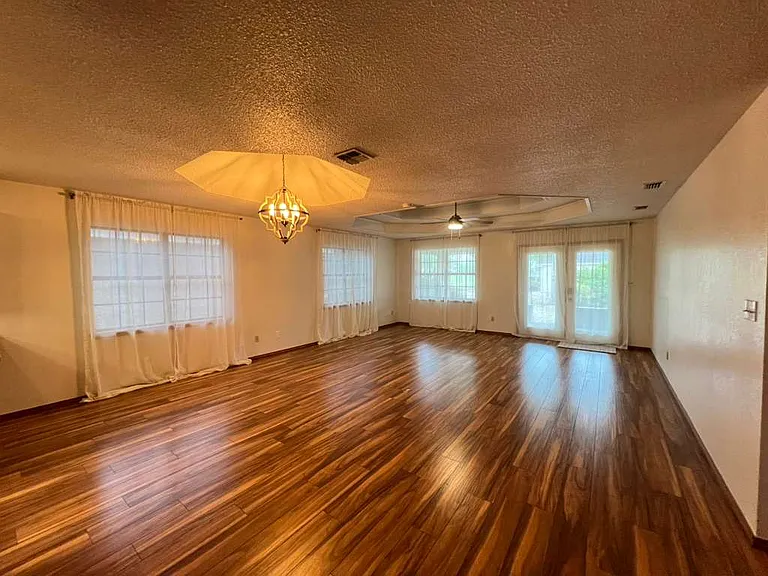 812 Santa Anna Dr — Photo 7