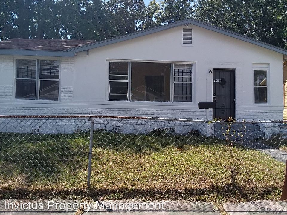 1st image of 1636 W 16th St