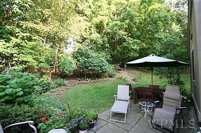 5th image of 165 Heritage Hills Dr