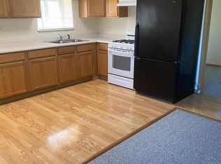 756 Frontage Rd, Lake Villa, IL 60046