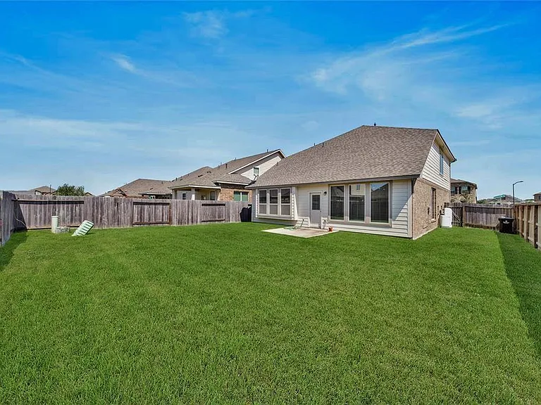 5003 Brewcastle Ln — Photo 22