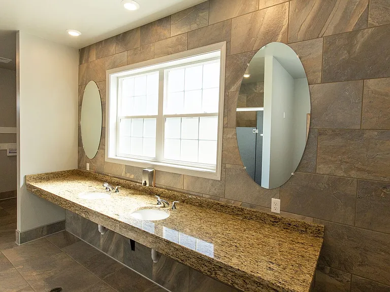 147 Bayberry Cir — Photo 33