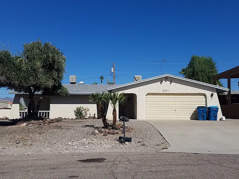 2571 Talisman Ln — Photo 1