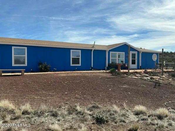 1505 W BERNADINES Way, Ash Fork, AZ 86320
