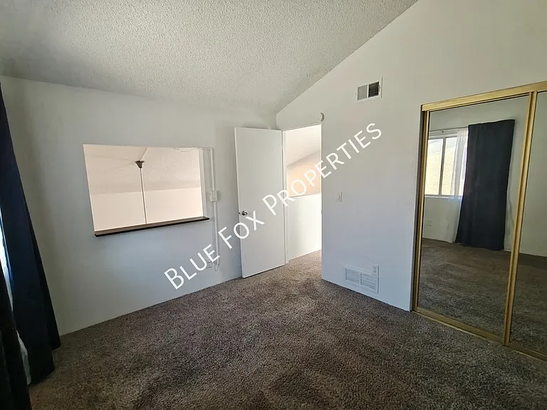 880 E Peppergrass Ln — Photo 14