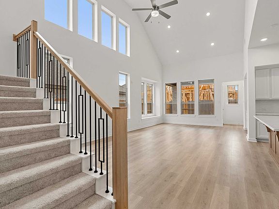 5th image of 27015 Aurora Garden Ln
