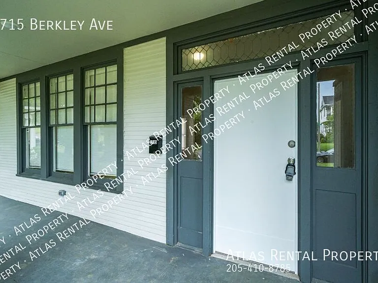 1715 Berkley Ave — Photo 5