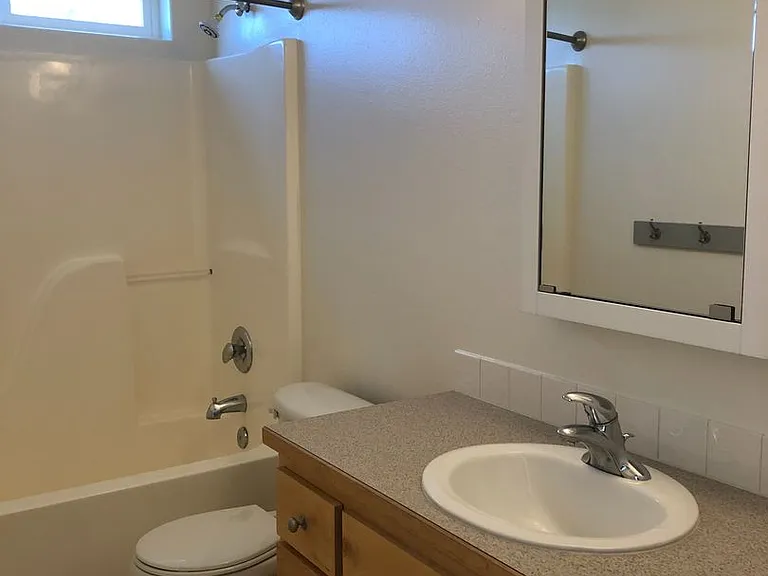 6081 Landmark Ln — Photo 16