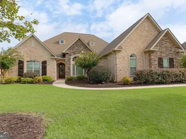 217 Broughton St, Warner Robins, GA 31088