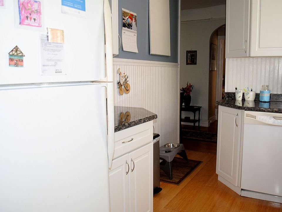 1st image of 117-01 Park Ln S #C2a