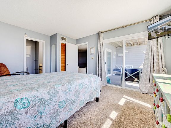 4th image of 24250 Resort Rodanthe Dr #12B