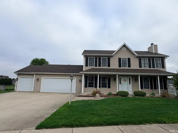 13755 Hearthwood Ct, Granger, IN 46530