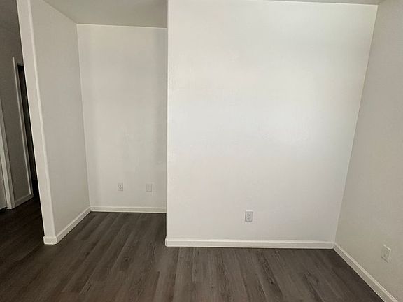 3rd image of 720 Beverly Dr #242