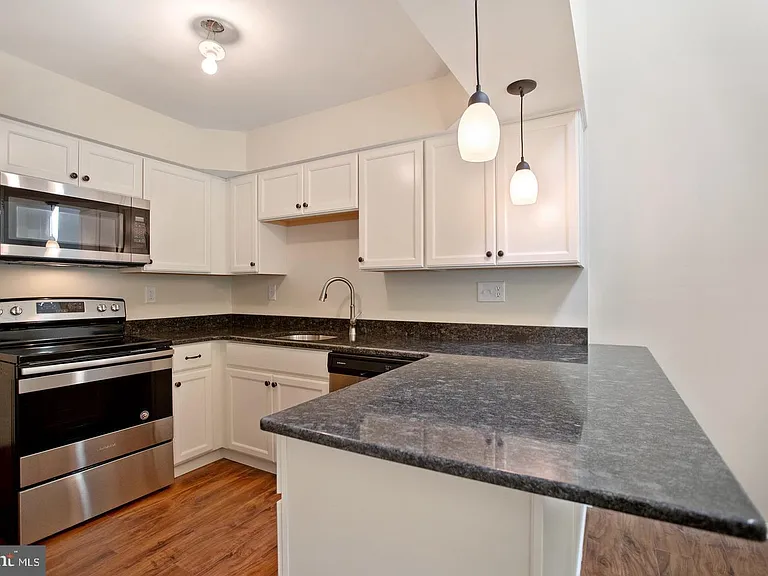 13 Heather Ct — Photo 9
