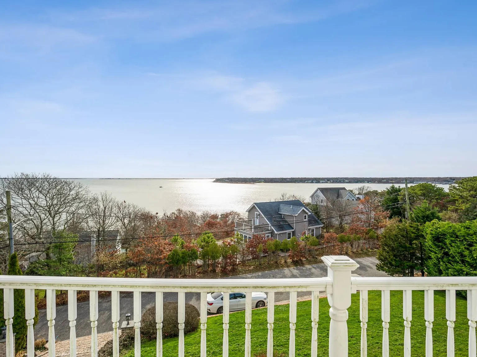 Hamptons at its Best!! — Photo 2