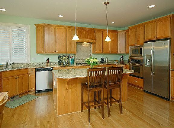 2nd image of 12450 NE 155th Pl