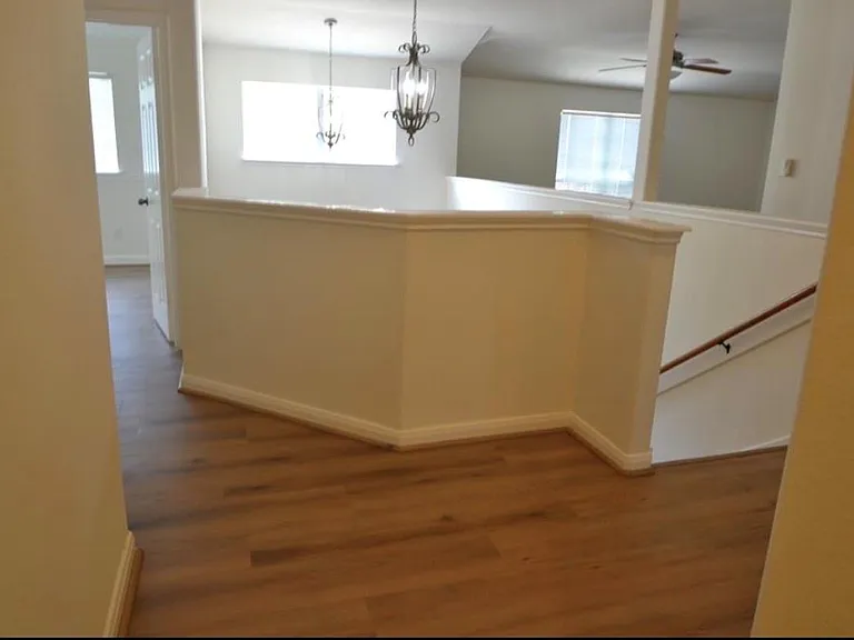 2110 Banfield Ct — Photo 24
