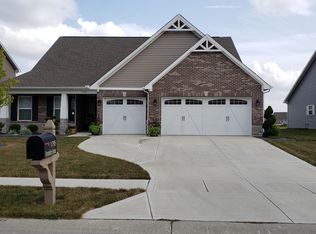 1795 Devonshire Ave, Plainfield, IN 46123