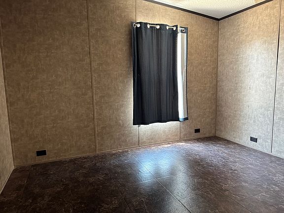 4th image of 306 E 67th St #4