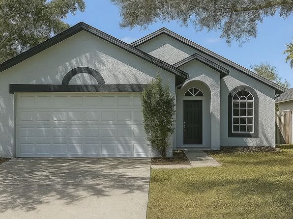 1136 Twin Rivers Blvd
