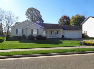 468 Donald Dr SW, New Philadelphia, OH 44663