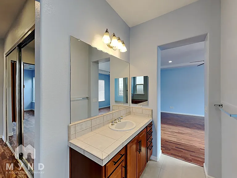 1650 Brightstone Ct — Photo 16