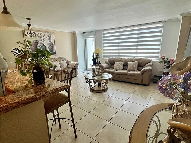 7135 Collins Ave #1523 — Photo 15