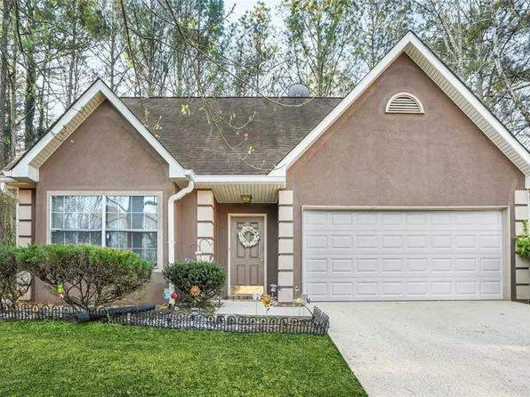 318 Eagle Ct, Stockbridge, GA 30281