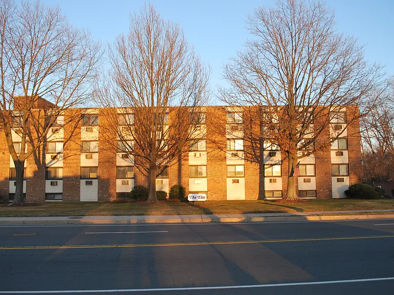 1168 Main St #2 — Photo 7