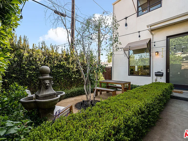 715 N Kilkea Dr #1/2 — Photo 25