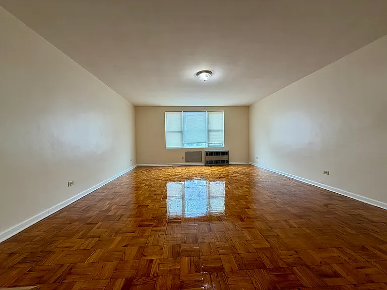 18735 Hillside Ave #2K — Photo 5