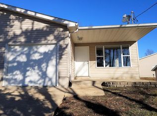 1005 W Main St APT A, Union, MO 63084