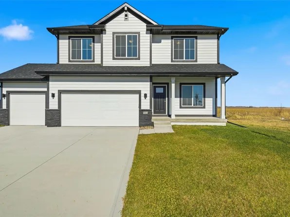 965 NW Rolland Rd, Waukee, IA 50263