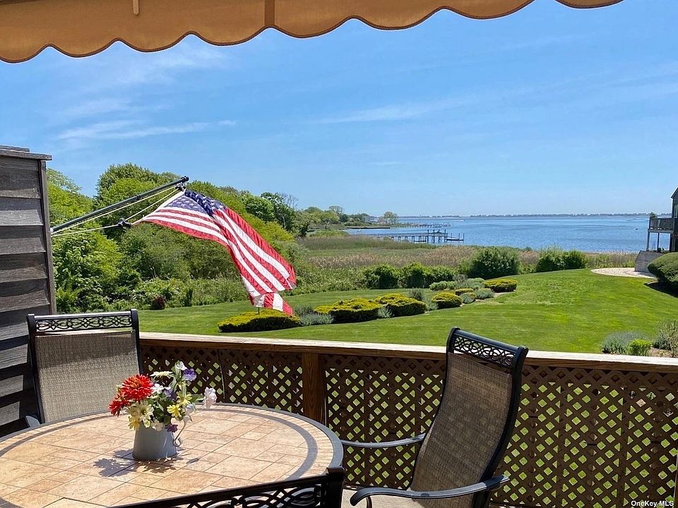 59 Watchogue Ave East Moriches, NY, 11940 Apartments for Rent Zillow