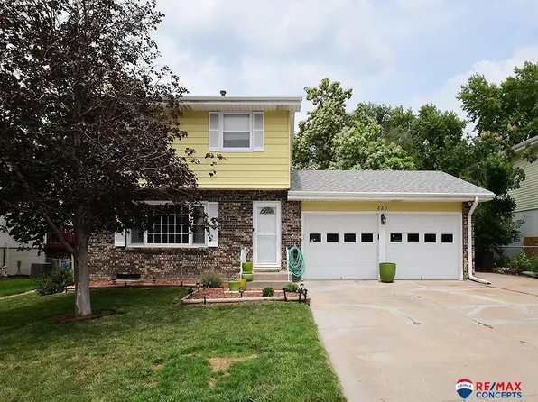 820 Manatt St, Lincoln, NE 68521
