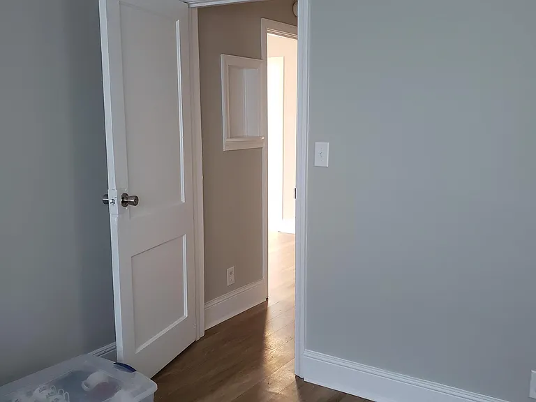 1004 Laurel St — Photo 10