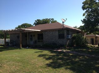 1352 Grandview Rd, Ardmore, OK 73401