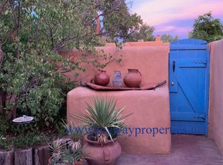 7609 Guadalupe Trl NW, Los Ranchos De Albuquerque, NM 87107