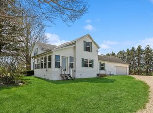 7068 N County Line Rd, Watervliet, MI 49098