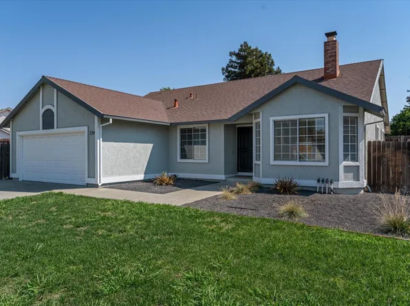 729 Madonna Drive, Suisun City, CA 94585