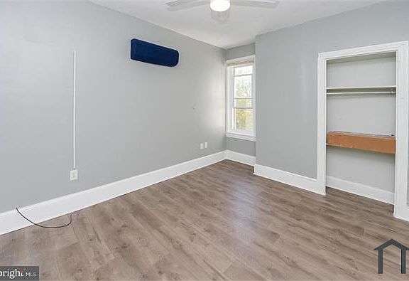 2nd image of 1834 N 22nd St Floor 3